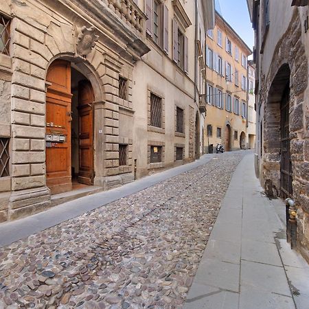 Penthouse In Citta Alta - Bergamo Apartment Exterior photo